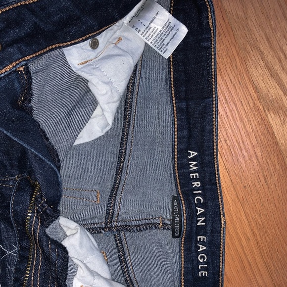 AE shorts, size 4(: - Picture 4 of 5